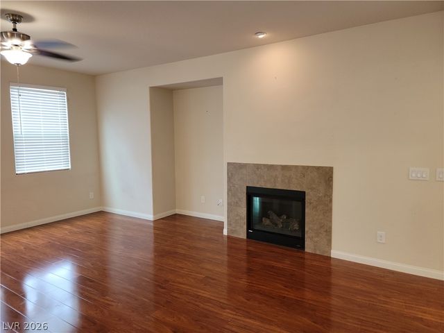 318 GLACIER MEADOW Road, Las Vegas, NV 89148