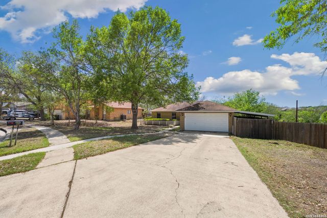 5017 Cherry Tree, Schertz, TX 78108