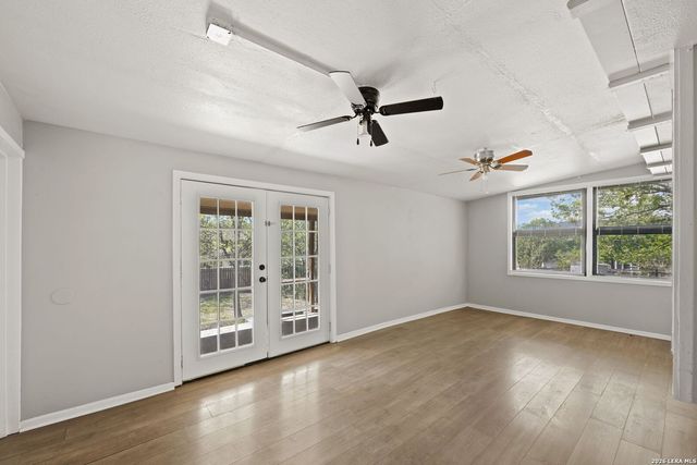 5017 Cherry Tree, Schertz, TX 78108