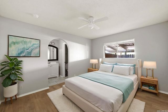 5017 Cherry Tree, Schertz, TX 78108