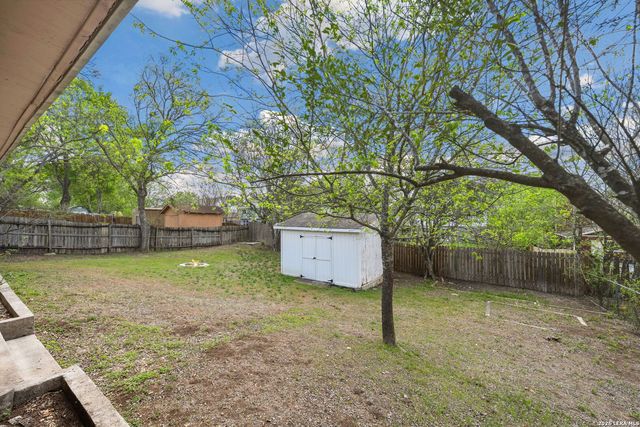 5017 Cherry Tree, Schertz, TX 78108