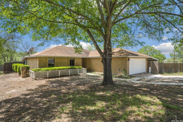 5017 Cherry Tree, Schertz, TX 78108