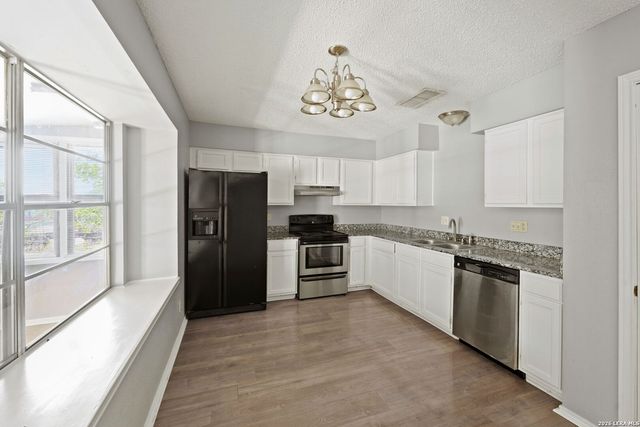 5017 Cherry Tree, Schertz, TX 78108