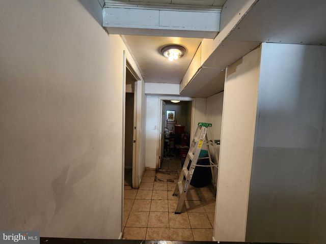 2506 WASHINGTON BLVD, Baltimore, MD 21230