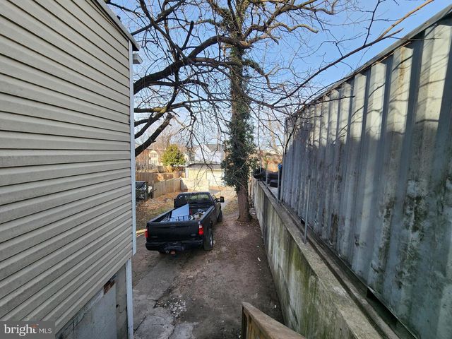 2506 WASHINGTON BLVD, Baltimore, MD 21230