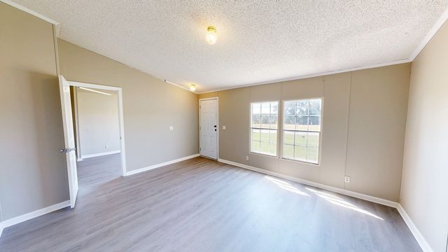 10162 W Us 84, Newton, AL 36352