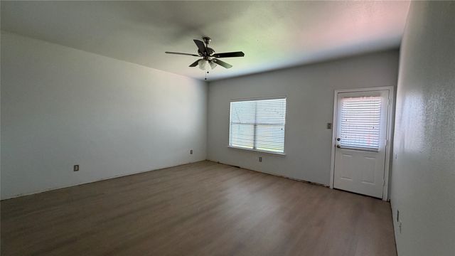 2123 Meadow View Drive, Princeton, TX 75407