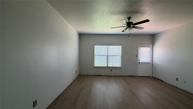 2123 Meadow View Drive, Princeton, TX 75407