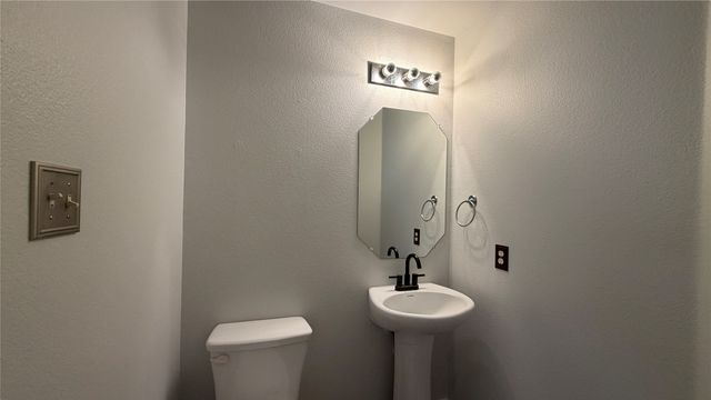 2123 Meadow View Drive, Princeton, TX 75407