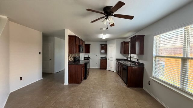 2123 Meadow View Drive, Princeton, TX 75407