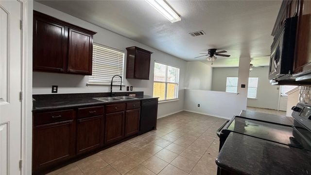 2123 Meadow View Drive, Princeton, TX 75407