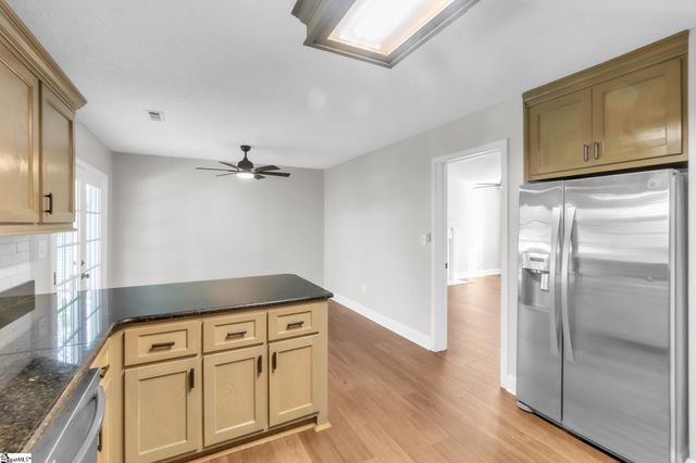 340 Riverside Chase Circle, Greer, SC 29650