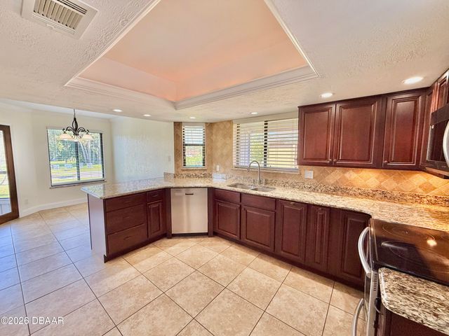 140 Golden Eye Dr Unit D, Daytona Beach, FL 32119