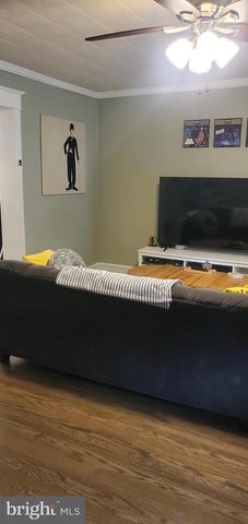 7 W PALMER AVE, Collingswood, NJ 08108