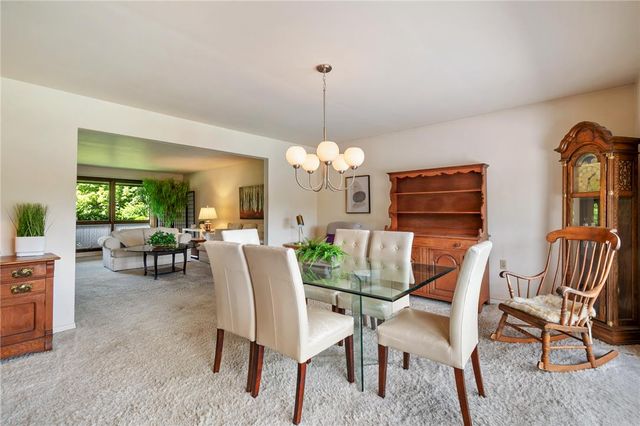 5796 Beverly Hills Road, Upper Saucon Twp, PA 18036