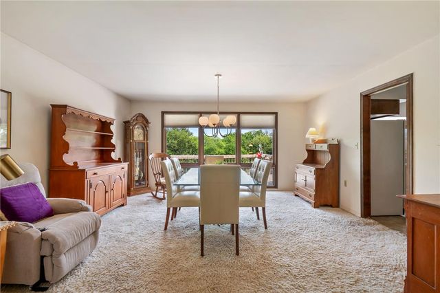 5796 Beverly Hills Road, Upper Saucon Twp, PA 18036