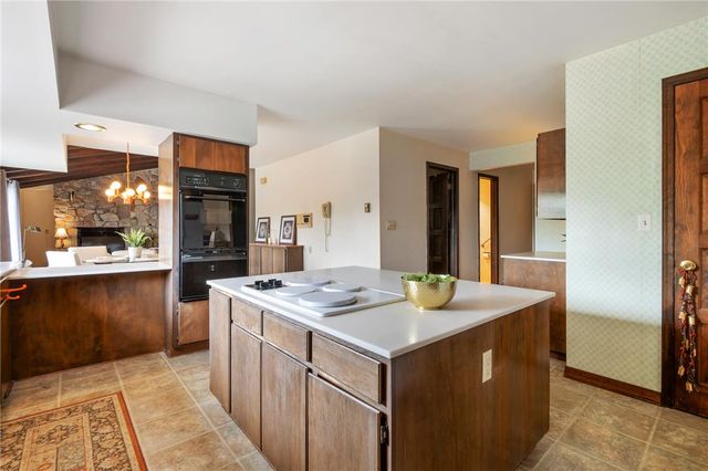 5796 Beverly Hills Road, Upper Saucon Twp, PA 18036
