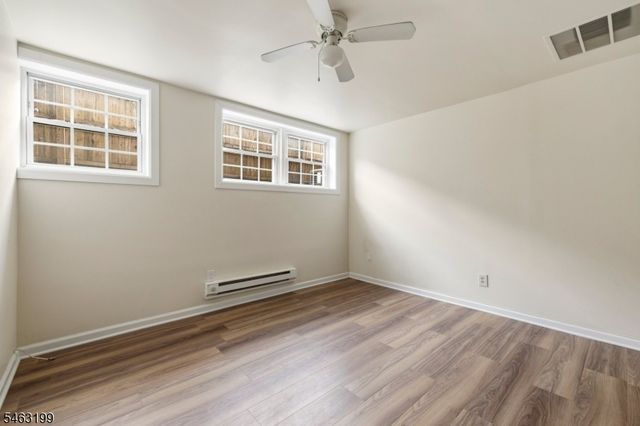 206 Main St 23, Millburn Twp., NJ 07041