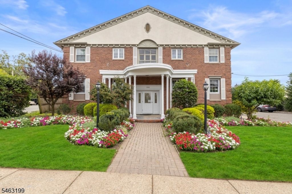 206 Main St 23, Millburn Twp., NJ 07041 — exterior