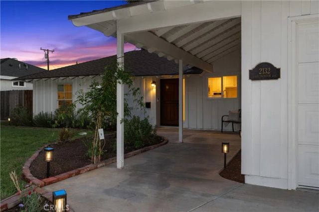 2132 E Trenton Avenue, Orange, CA 92867