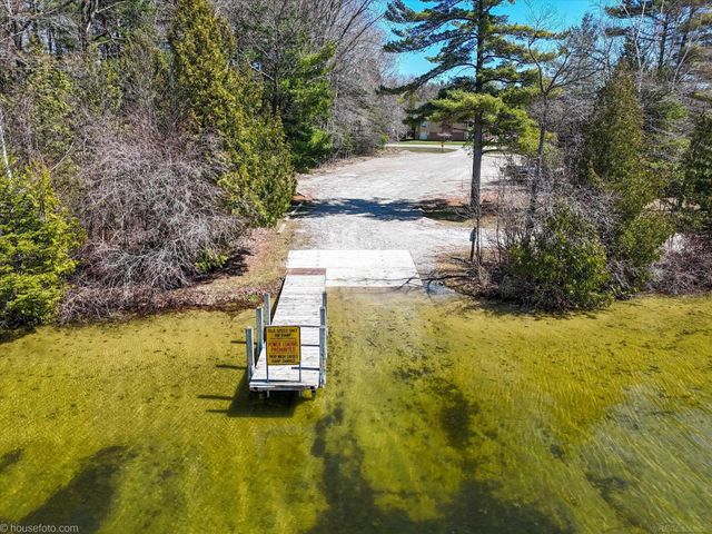 7414 Cedar Lake Road, Oscoda, MI 48750