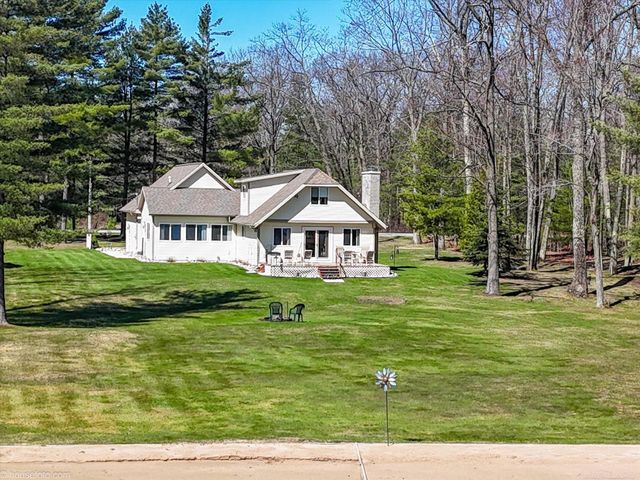 7414 Cedar Lake Road, Oscoda, MI 48750