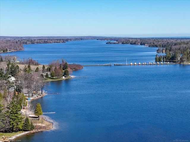 7414 Cedar Lake Road, Oscoda, MI 48750