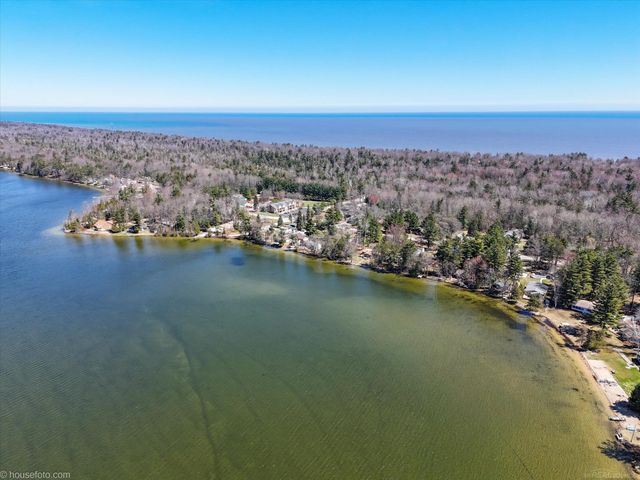7414 Cedar Lake Road, Oscoda, MI 48750