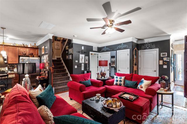 1108 Stuarts Landing Drive, Cramerton, NC 28032