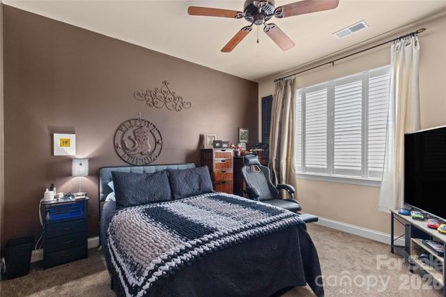 1108 Stuarts Landing Drive, Cramerton, NC 28032
