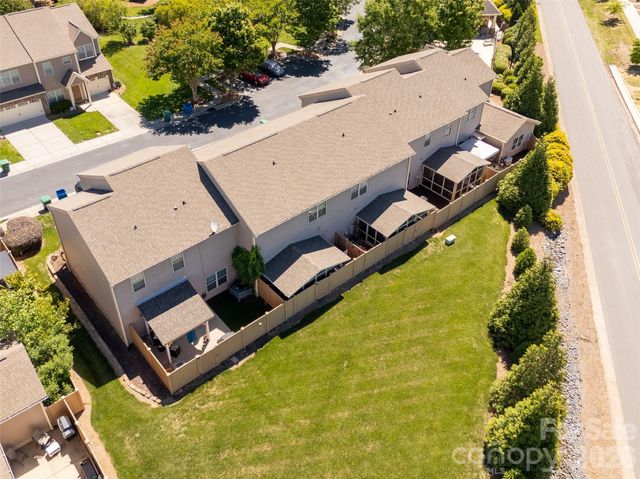 1108 Stuarts Landing Drive, Cramerton, NC 28032