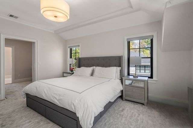 7 Massasoit Street, Wellesley, MA 02481