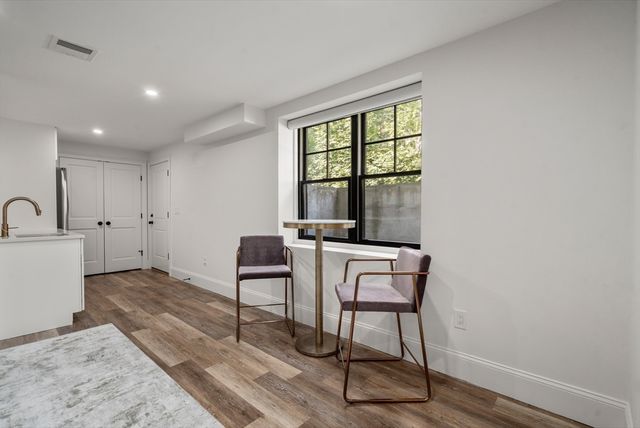 7 Massasoit Street, Wellesley, MA 02481