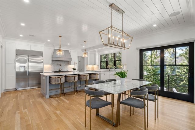 7 Massasoit Street, Wellesley, MA 02481