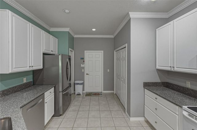 5024 PEBBLE BEACH BOULEVARD, Winter Haven, FL 33884