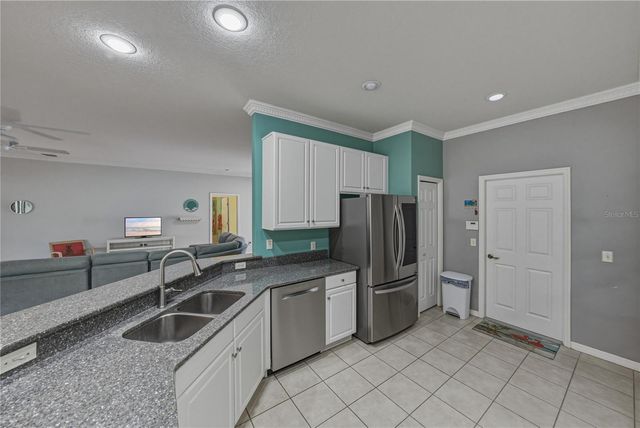 5024 PEBBLE BEACH BOULEVARD, Winter Haven, FL 33884