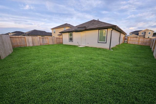 40821 Hawthorne Glades Street, Magnolia, TX 77354