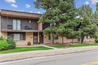 1872 Robb Street, Lakewood, CO 80215