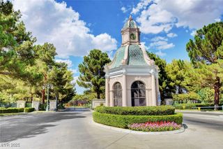 812 Sir James Bridge Way, Las Vegas, NV 89145