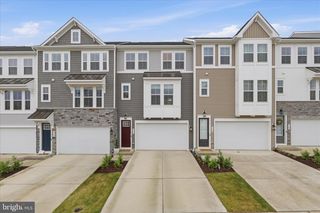 9507 MAIDENHAIR AVE, Fredericksburg, VA 22407