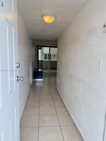 10090 NW 80th Ct 1241, Hialeah Gardens, FL 33016