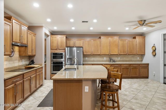 1386 E Lower Mine Lane, Sahuarita, AZ 85629