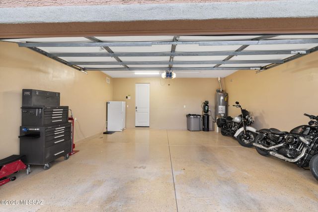 1386 E Lower Mine Lane, Sahuarita, AZ 85629
