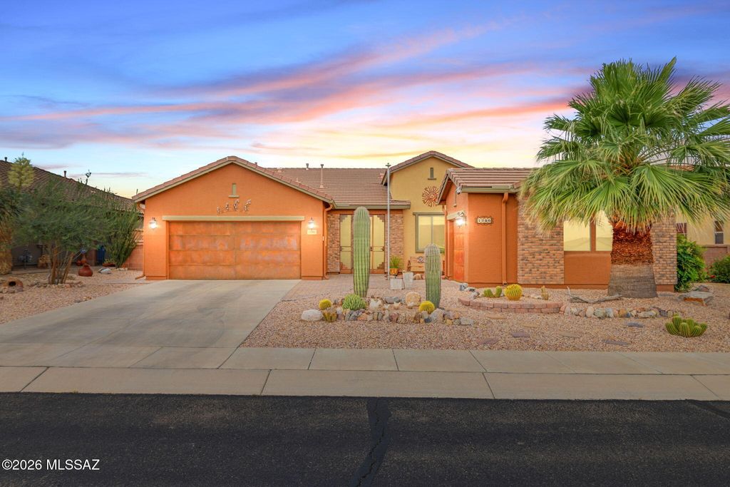 1386 E Lower Mine Lane, Sahuarita, AZ 85629