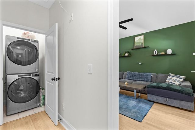 624 Robert NW Street, Atlanta, GA 30318