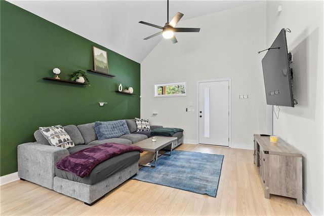 624 Robert NW Street, Atlanta, GA 30318