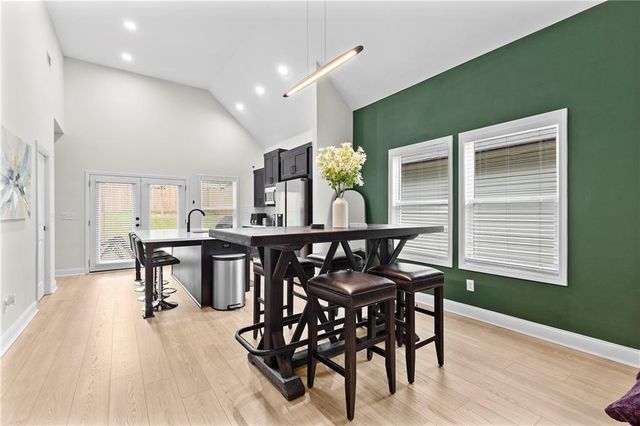 624 Robert NW Street, Atlanta, GA 30318