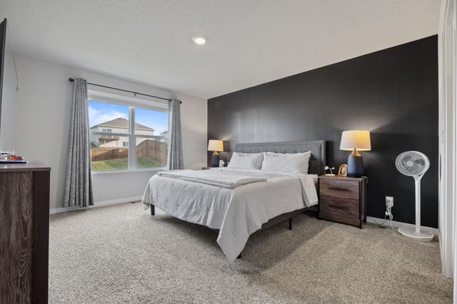 2687 E 50th Street, Des Moines, IA 50317