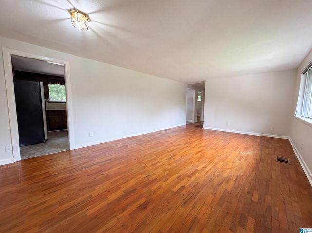 624 BELVIEW STREET, Bessemer, AL 35020