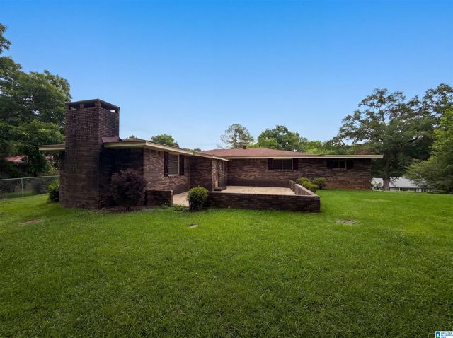 624 BELVIEW STREET, Bessemer, AL 35020